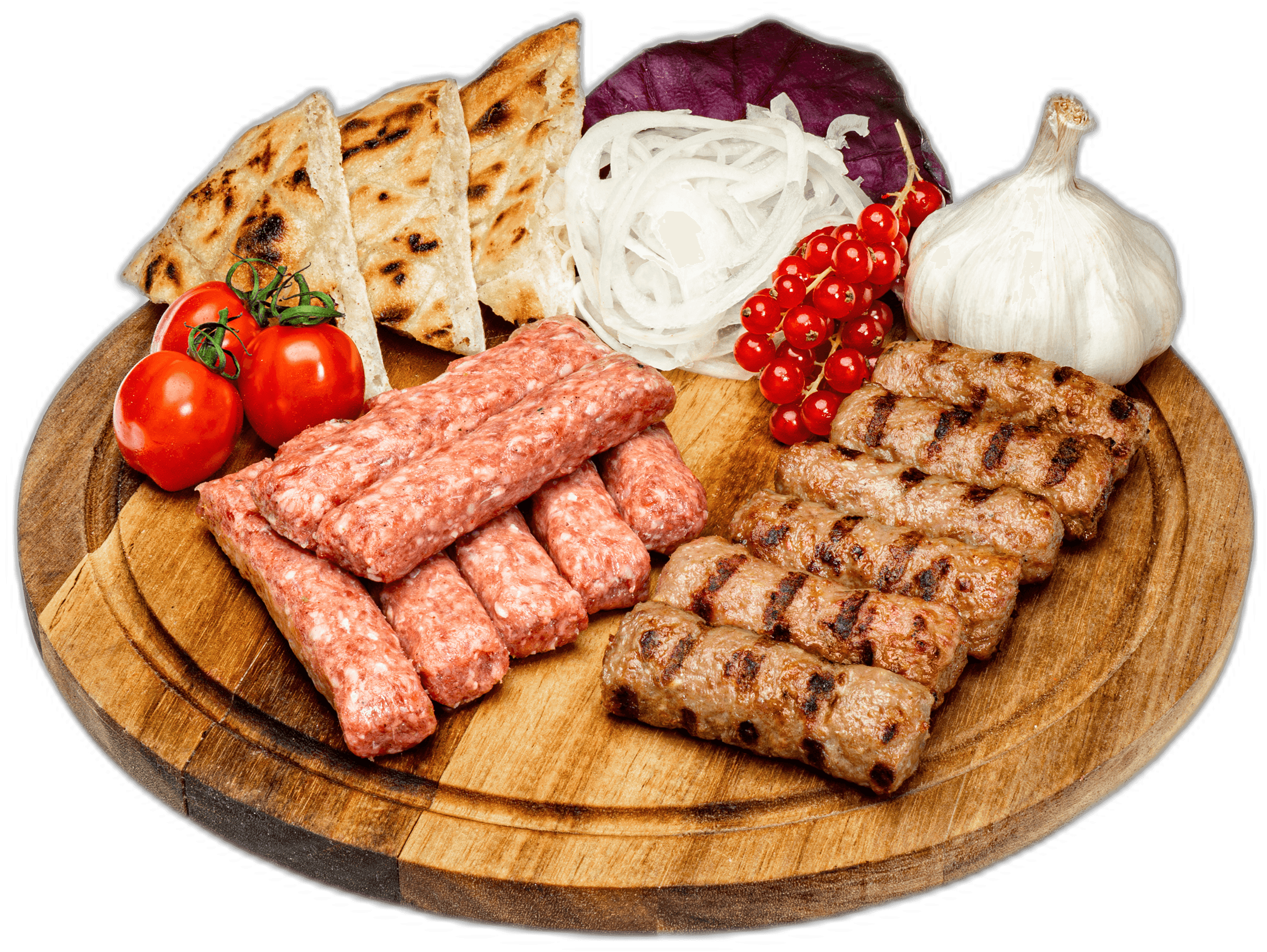 Ćevapi Grillplatte mit Lepinje und frischen Zutaten